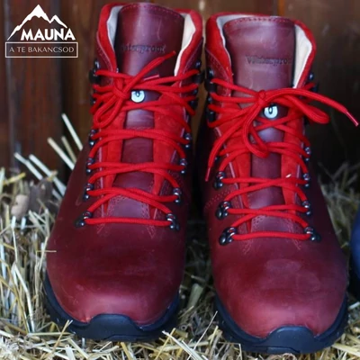 Trekker bakancs - bordó színben